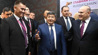  Председатель Правительства России Михаил Мишустин особо отметил продукцию Кыргызстана, представленную холдингом SKY INDUSTRIAL GROUP на выстаке ИННОПРОМ 
